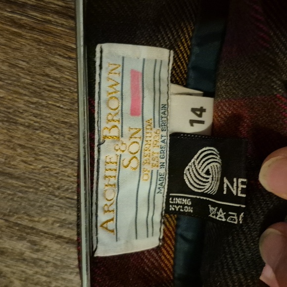 Archie Brown & Sons Vintage Plaid Red Women's Wool Skirt Euc Sz 14 - Picture 5 of 6